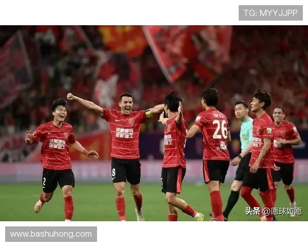 留力联赛成主旋律中超前二海港蓉城亚冠齐轮换零主力登场